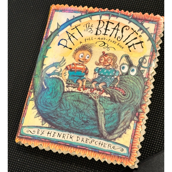 Pat the Beastie: A Pull-And-Poke - Paperback, by Drescher Henrik - Picture 1 of 5